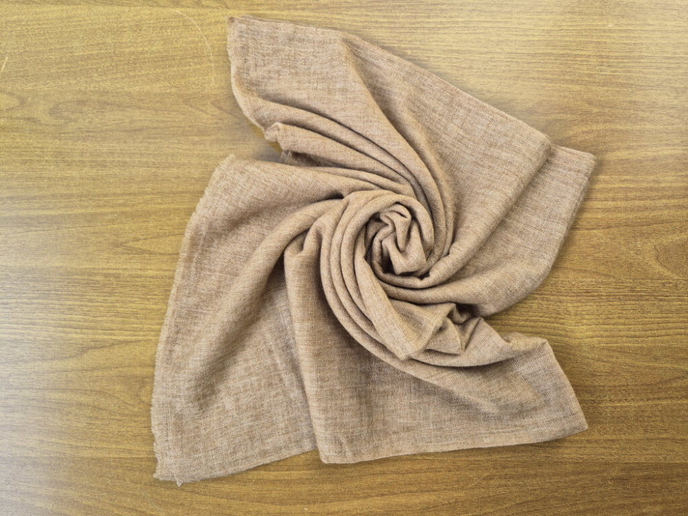 Thinlight-Schal – Farbe Karamell